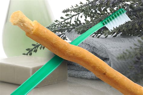 misvav|miswak tooth stick.